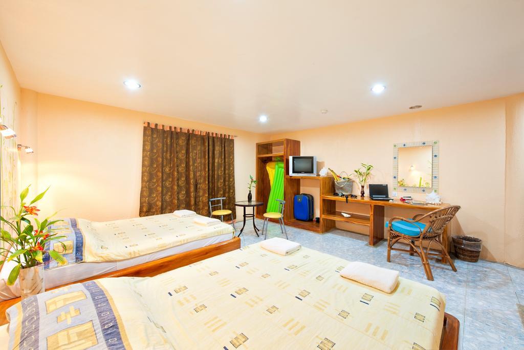 Victory Divers Beach Resort 발라박 외부 사진