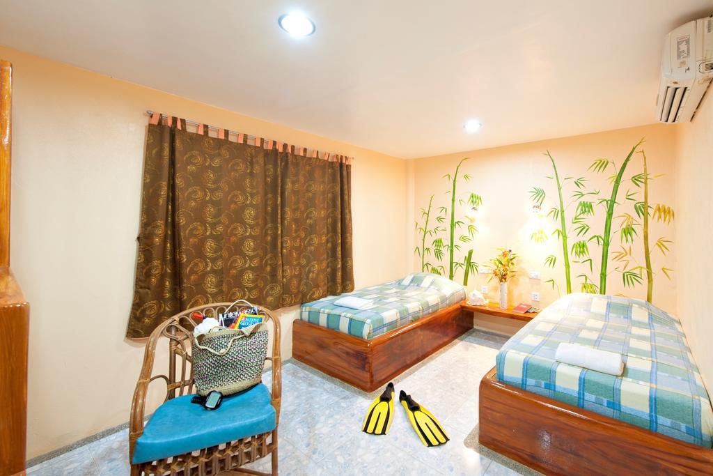 Victory Divers Beach Resort 발라박 외부 사진