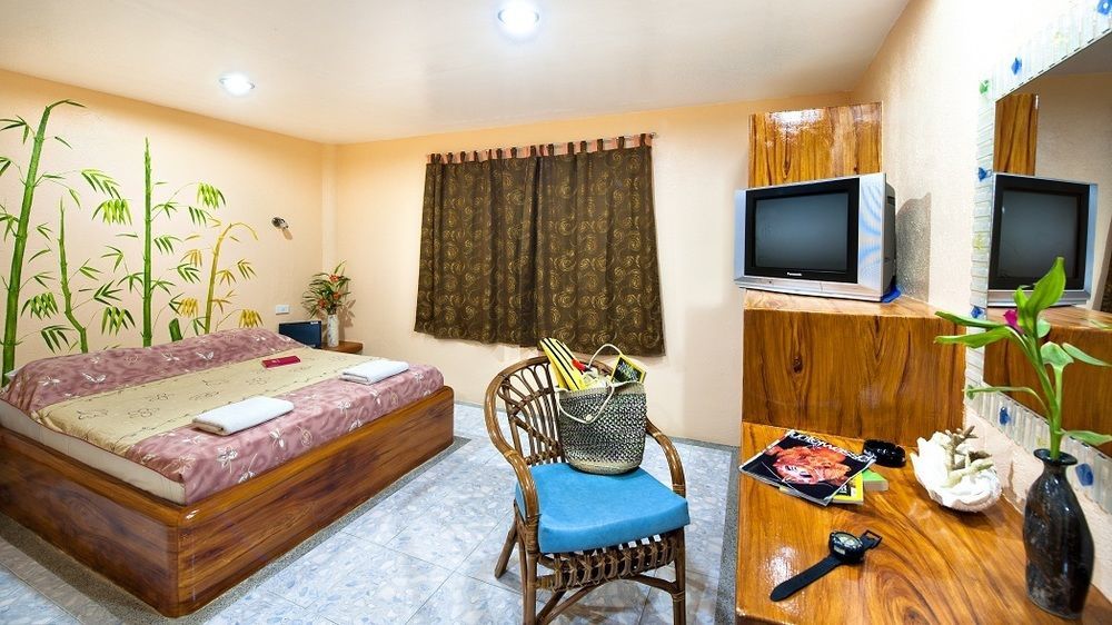 Victory Divers Beach Resort 발라박 외부 사진
