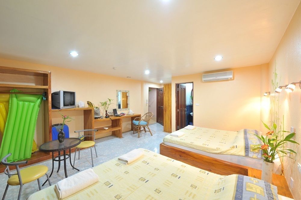 Victory Divers Beach Resort 발라박 외부 사진