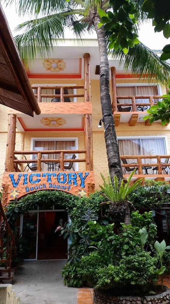 Victory Divers Beach Resort 발라박 외부 사진